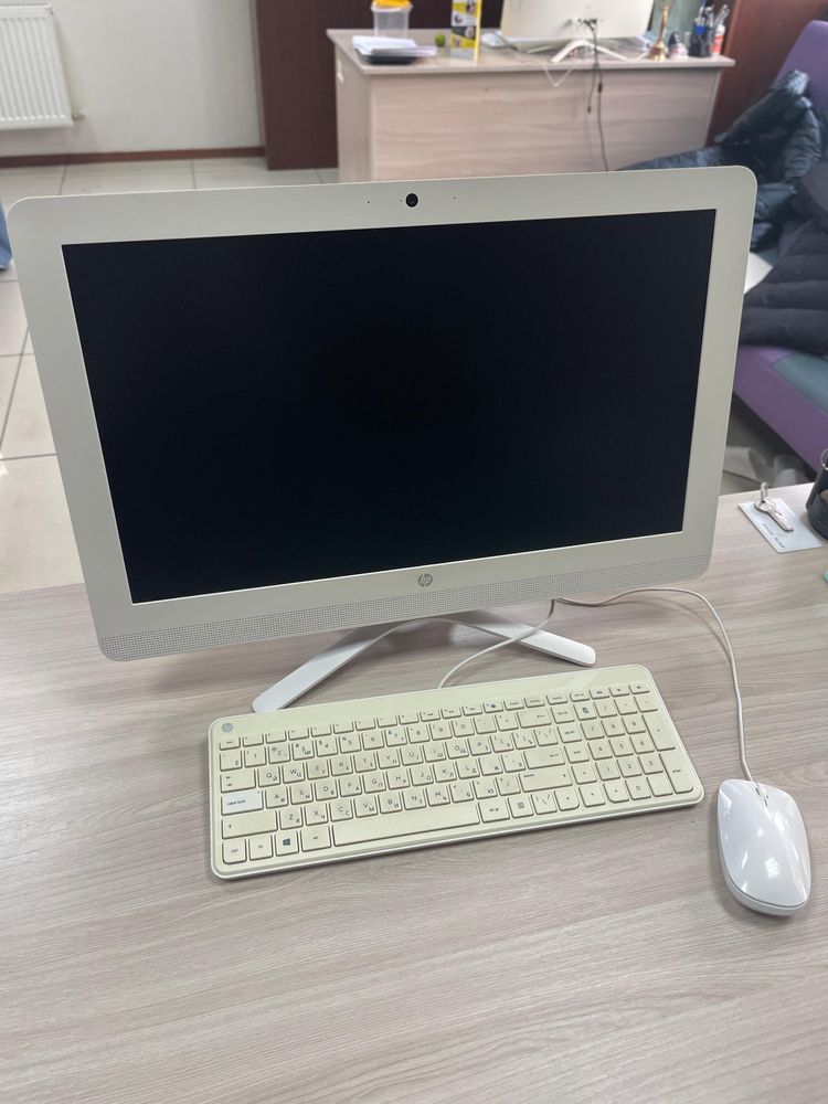 Моноблок компьютер HP All-in-One