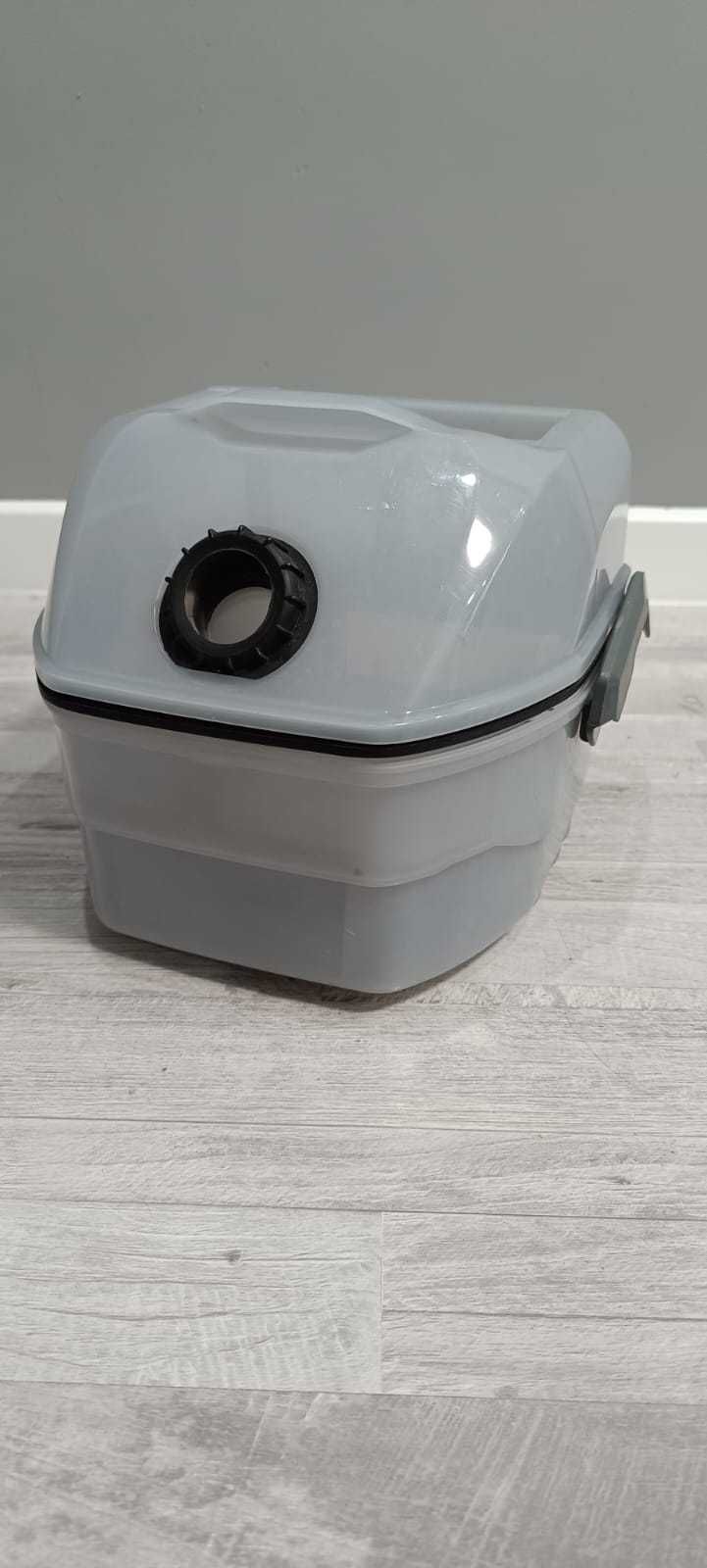 Продам мощный Пылесос с аквафильтром KARCHER DS6 Premium