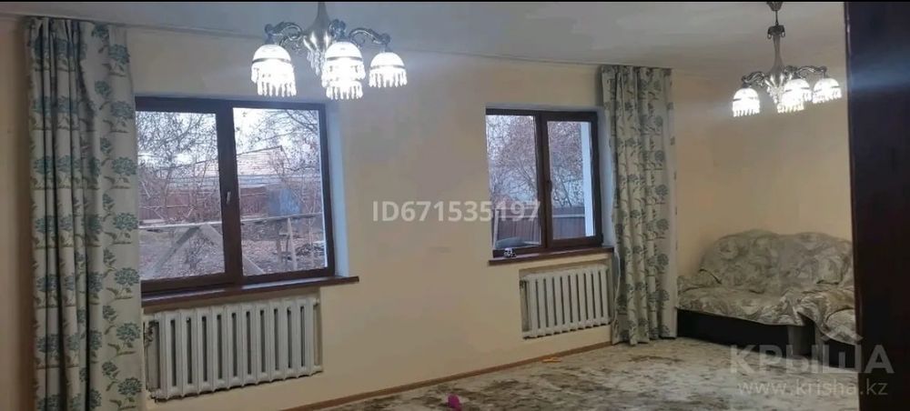 Продам дом в районе тау самалы ( базар стоительный)
