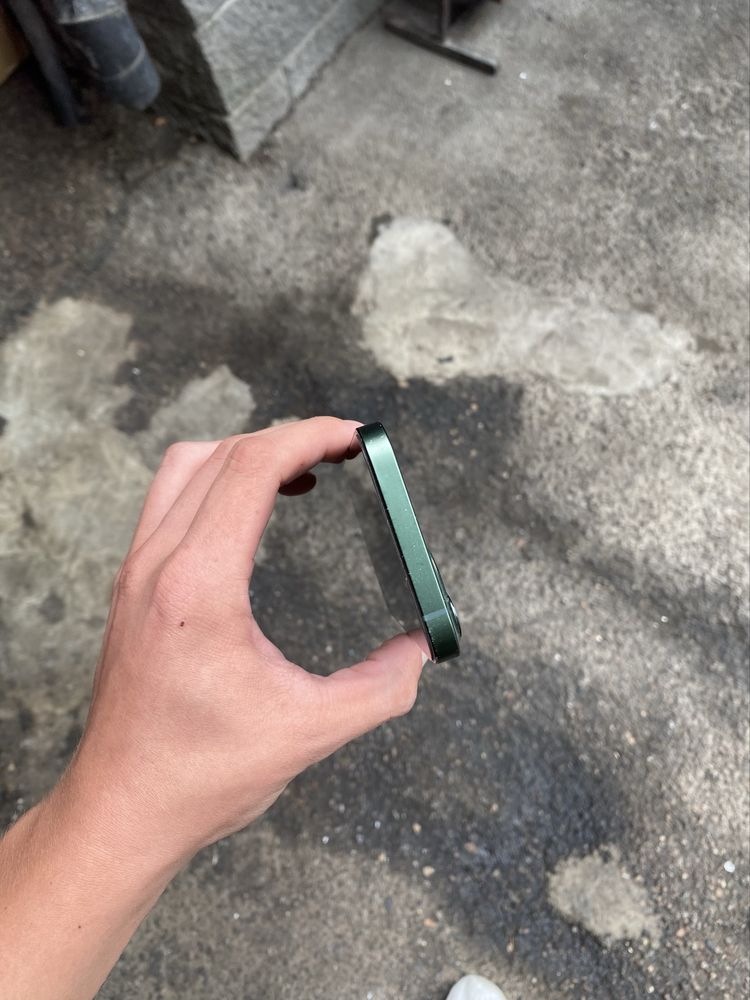 Всем салам алейкум iphone 13