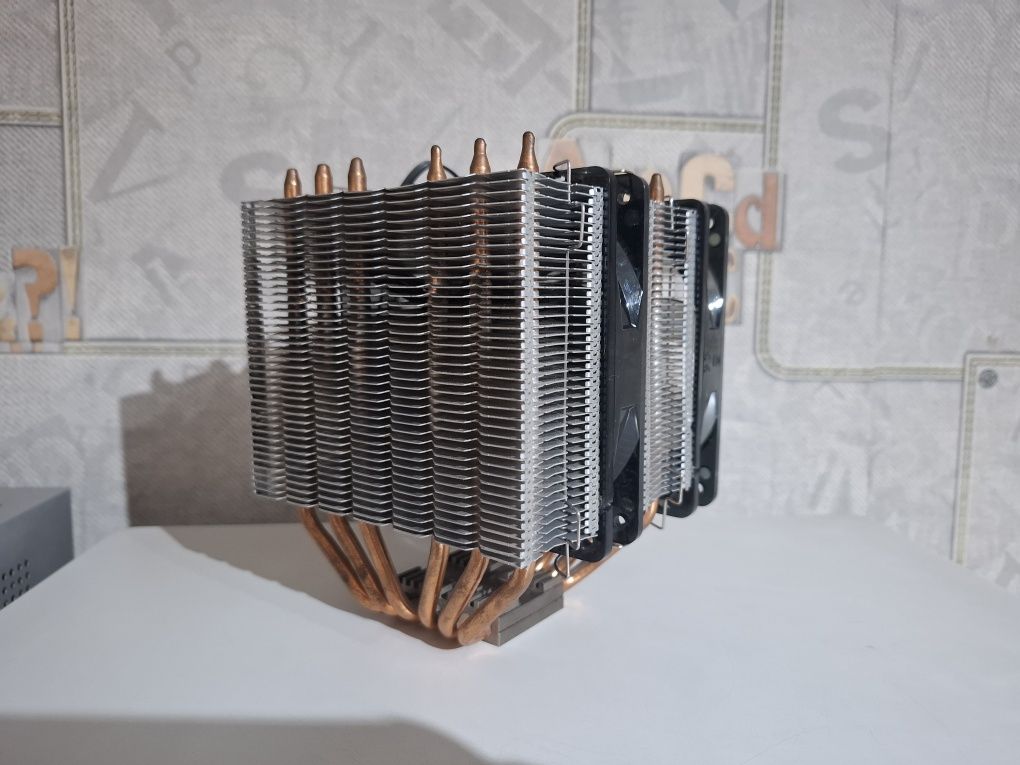 Башенный кулер с подсветкой DeepCool