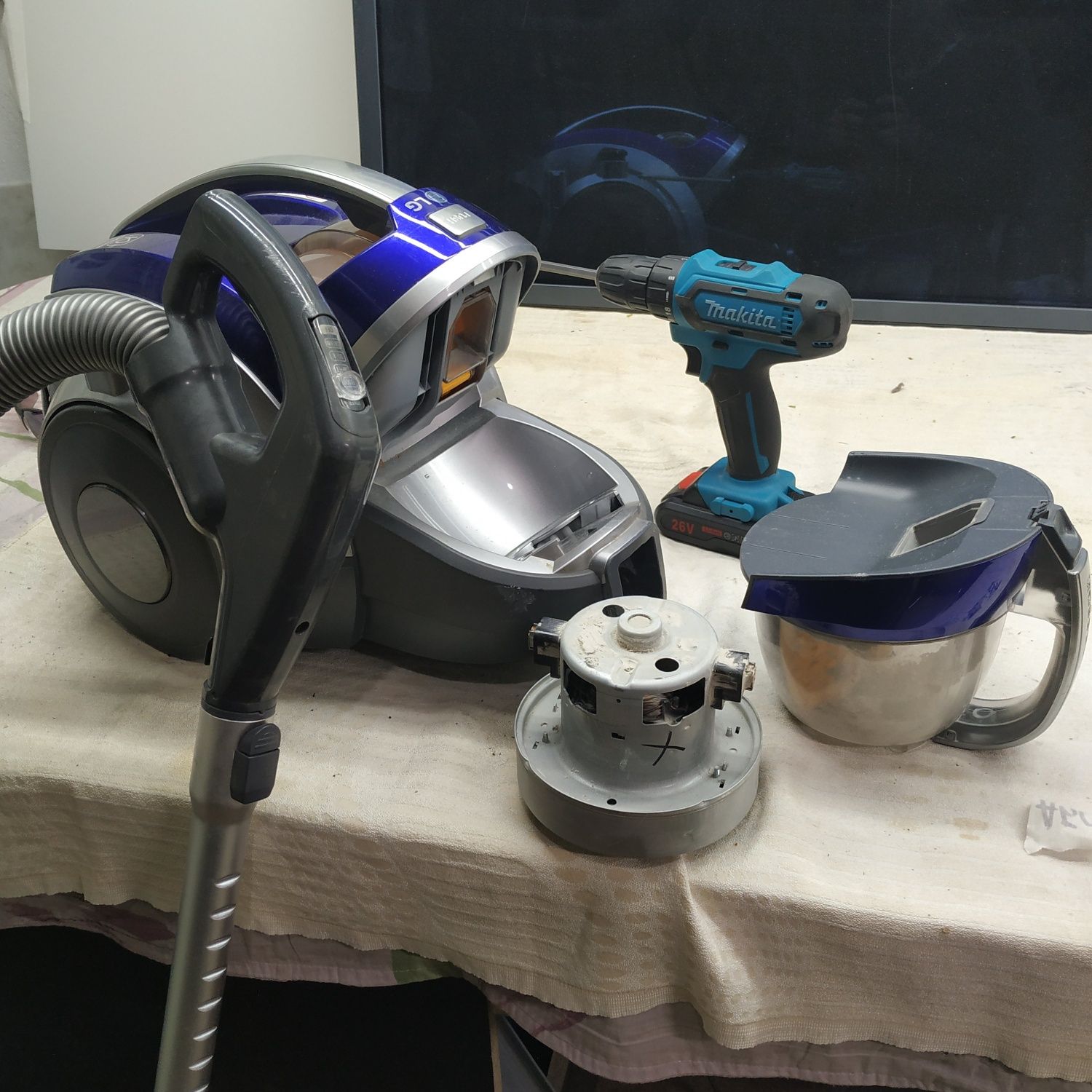Ремонт робот пылесосов микроволновок Dyson Дайсон кофемашин пылесосов