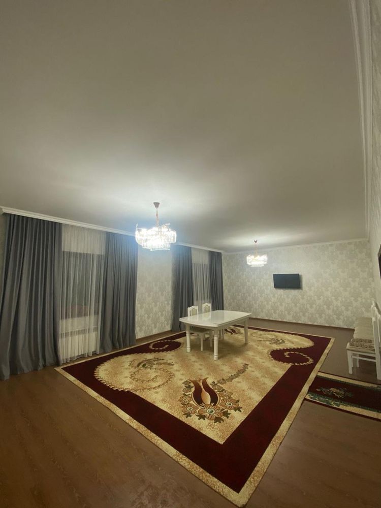 Продаеться ковер
