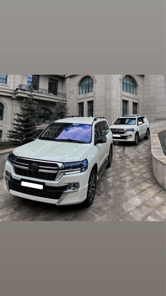 Аренда авто минивен, ZEEKR, LX570