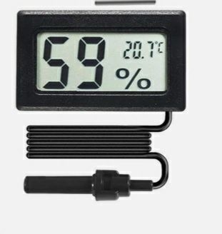 Градусник, влагомер,электронный есть 12 V