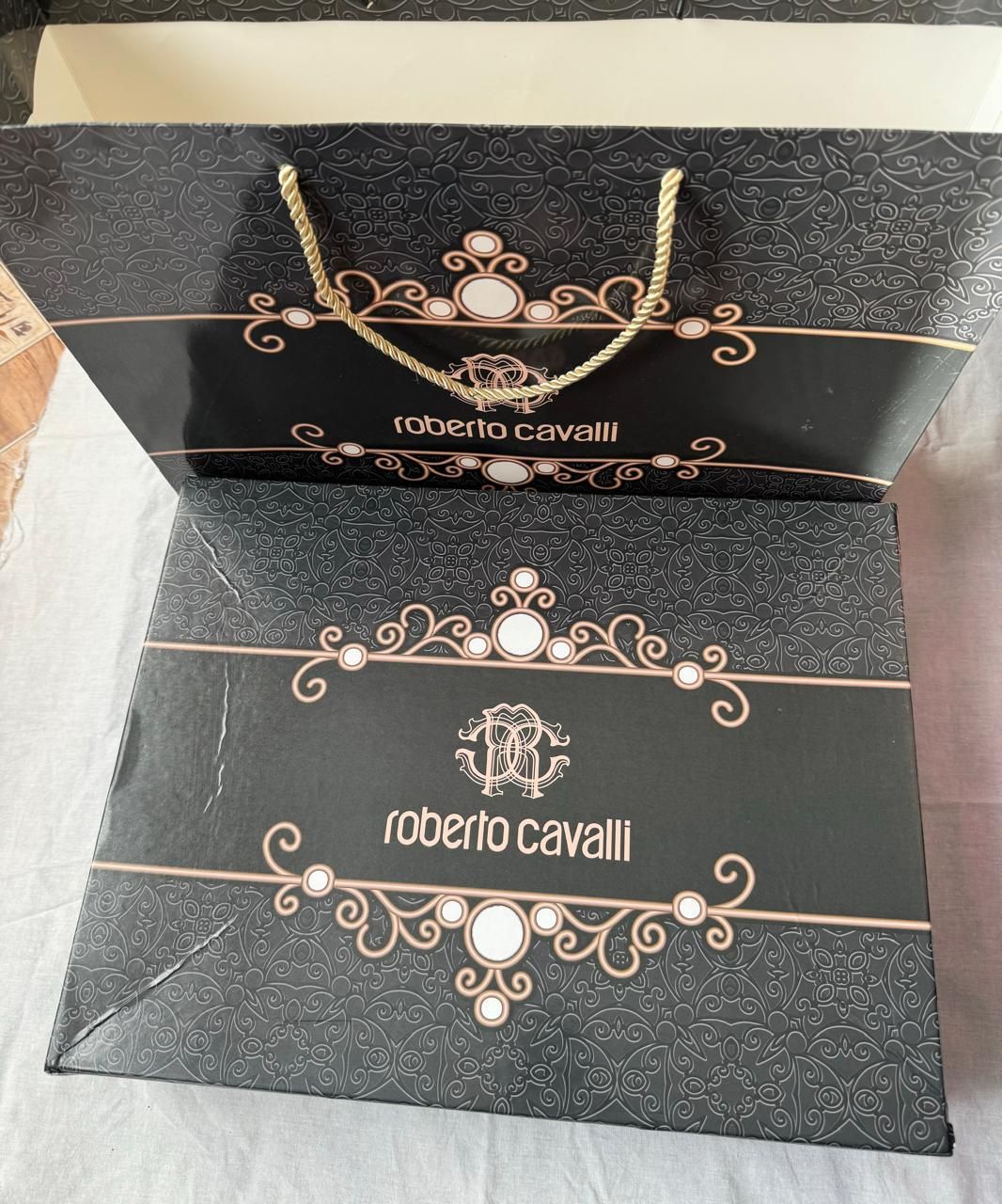 Продам комплект постельного белья