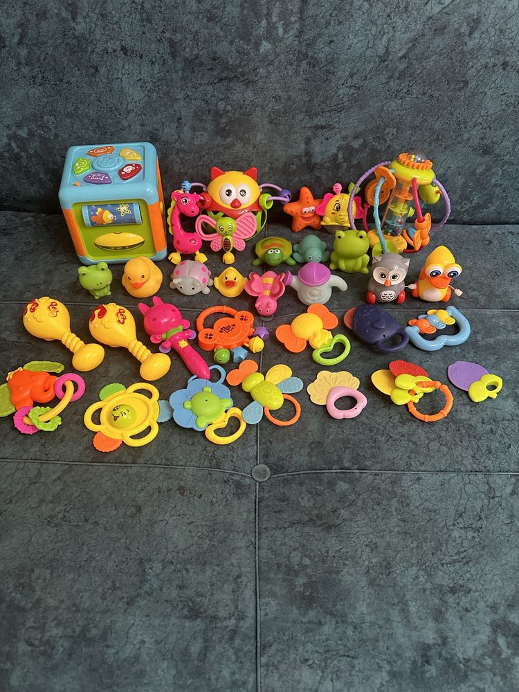 Игрушки 0+