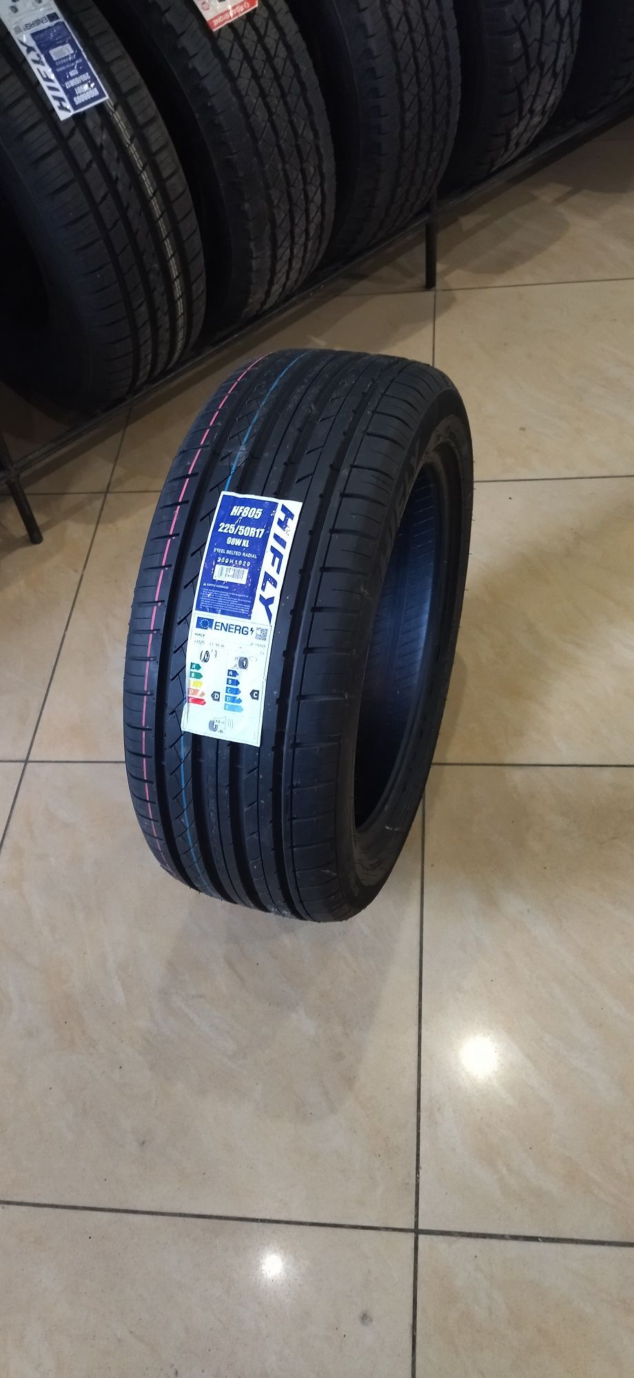 225/50R17 HF805 HIFLY