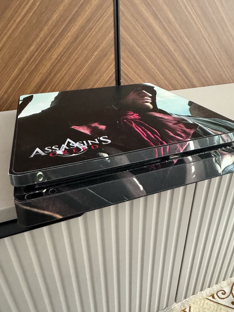 срочно ps4 в отличном состояние