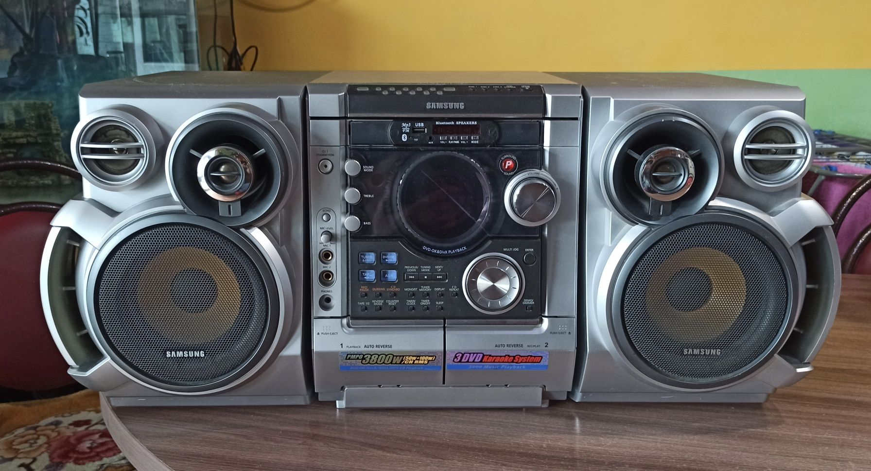 Музыкальныи Центр Samsung MAX-KJ730