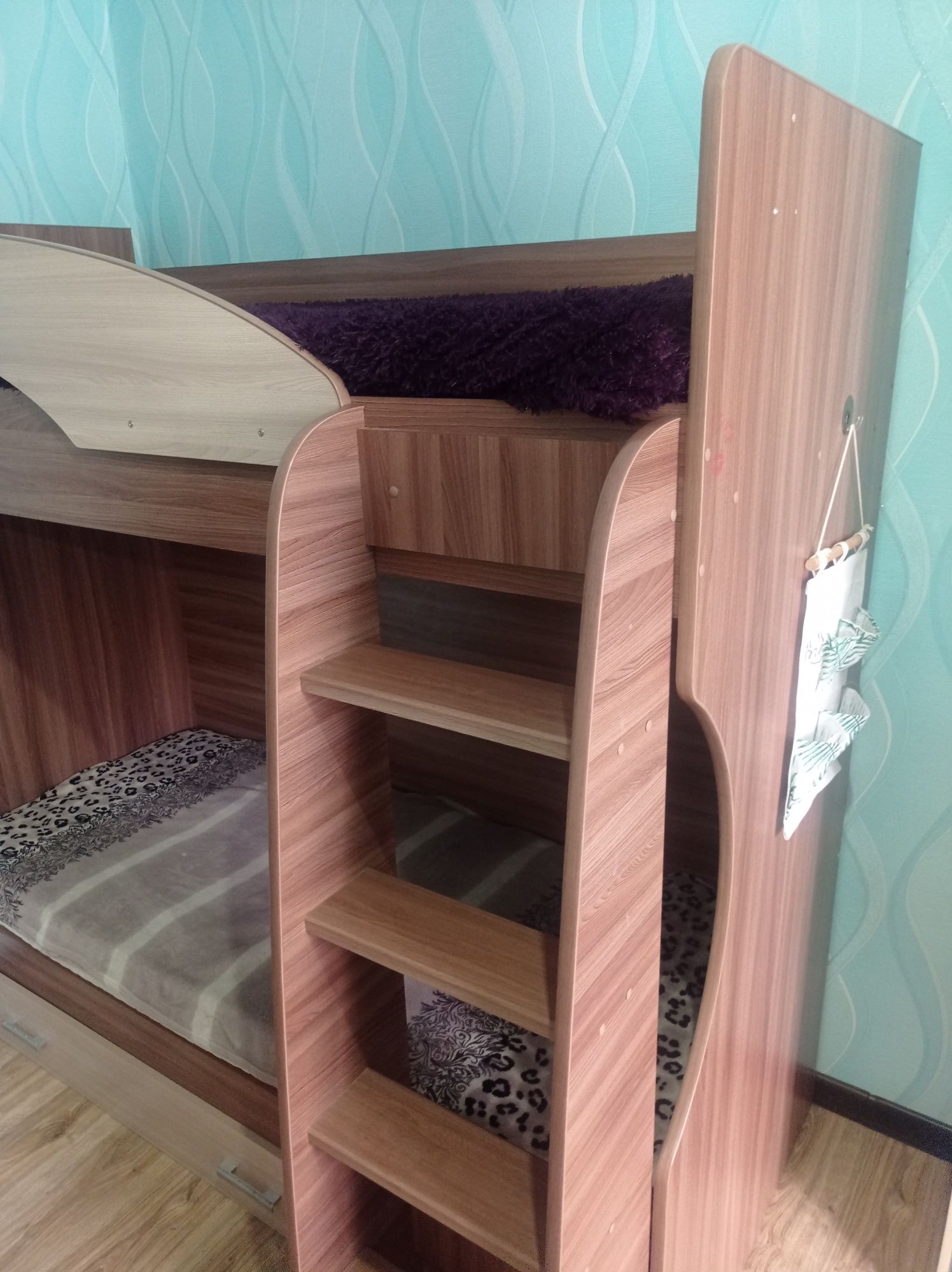 Продам кровать 2-х ярусная в идеальном состояни как новая