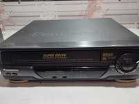 Видеомагнитофон Panasonic SR50.