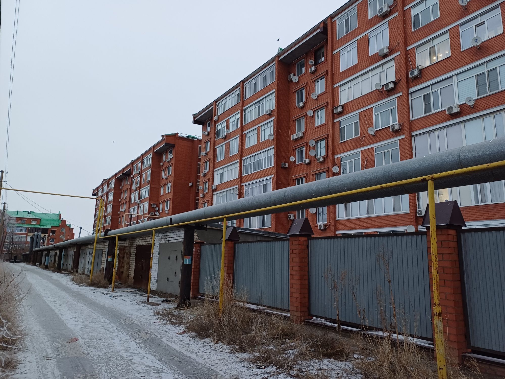 Продам гараж в центре города