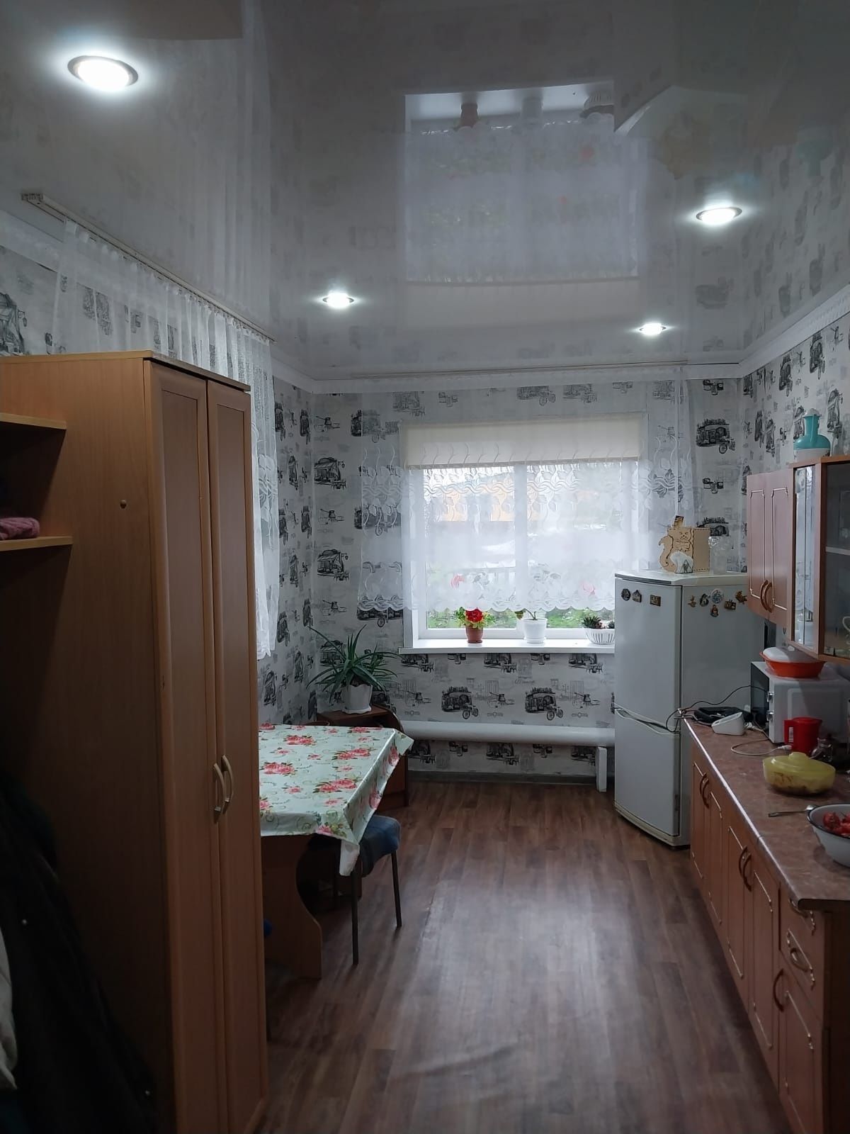 Продам дом отдельно стоящий