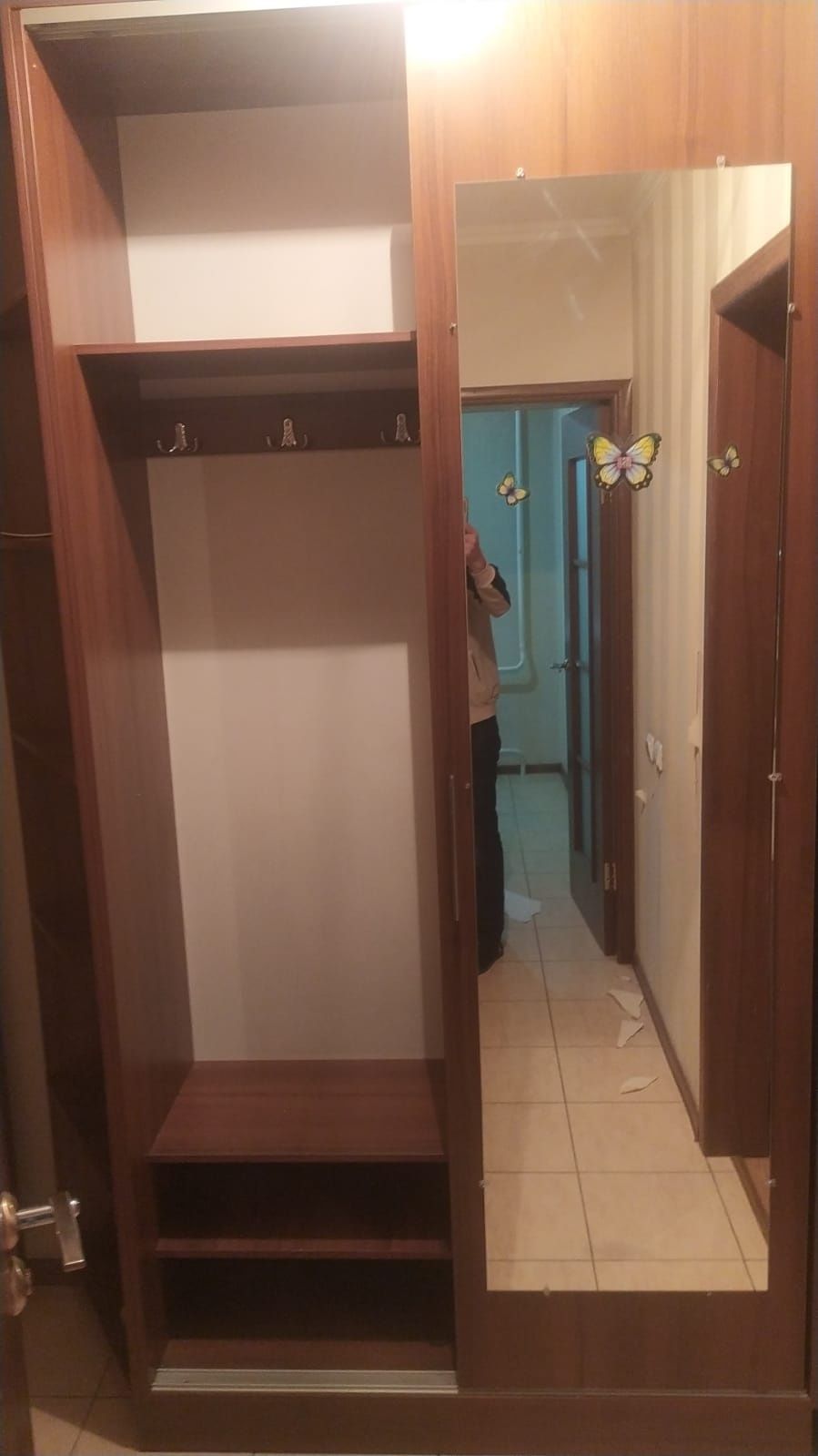 Продам шкаф купе для прихожей