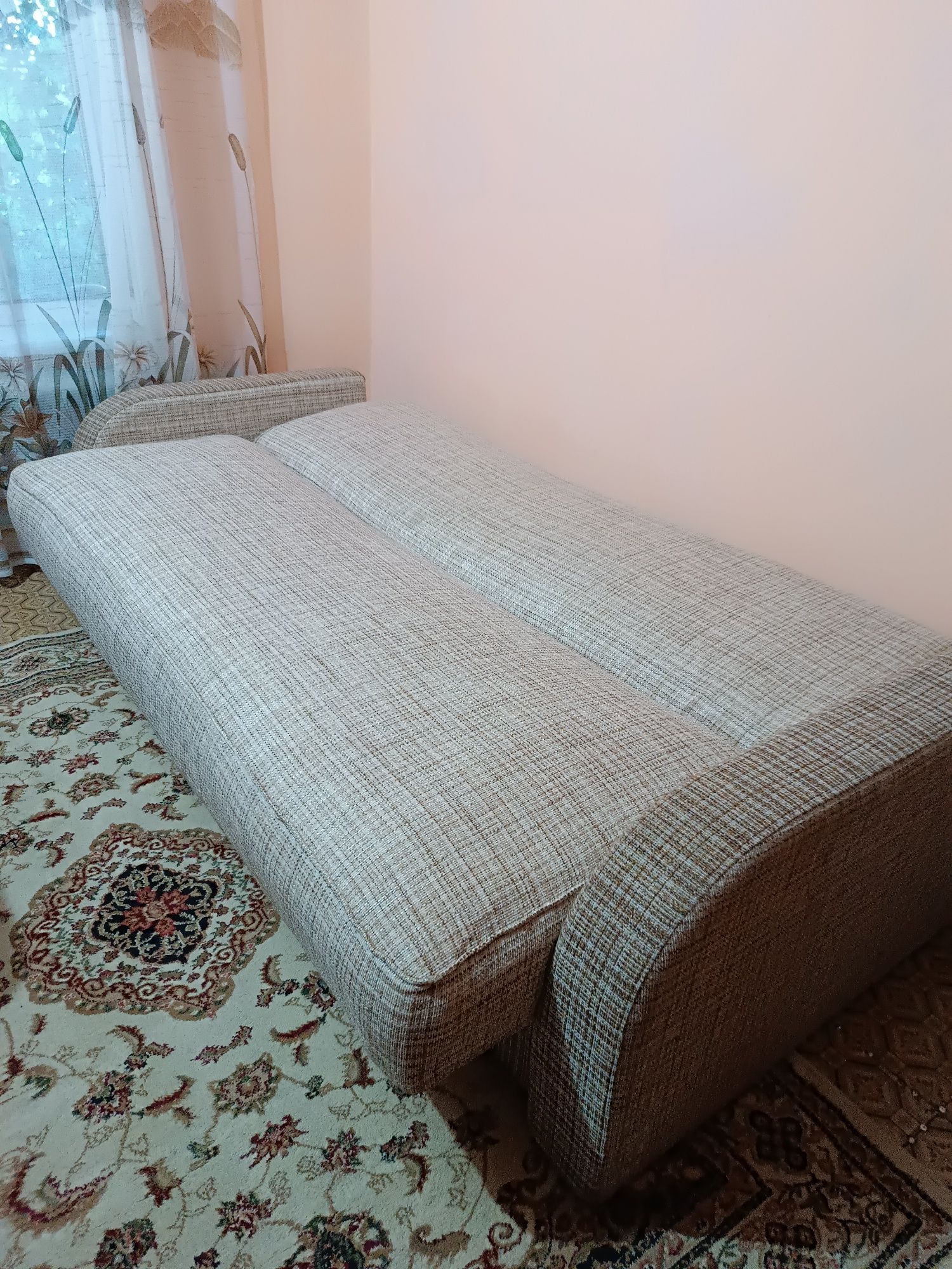 Продам диван раскладной