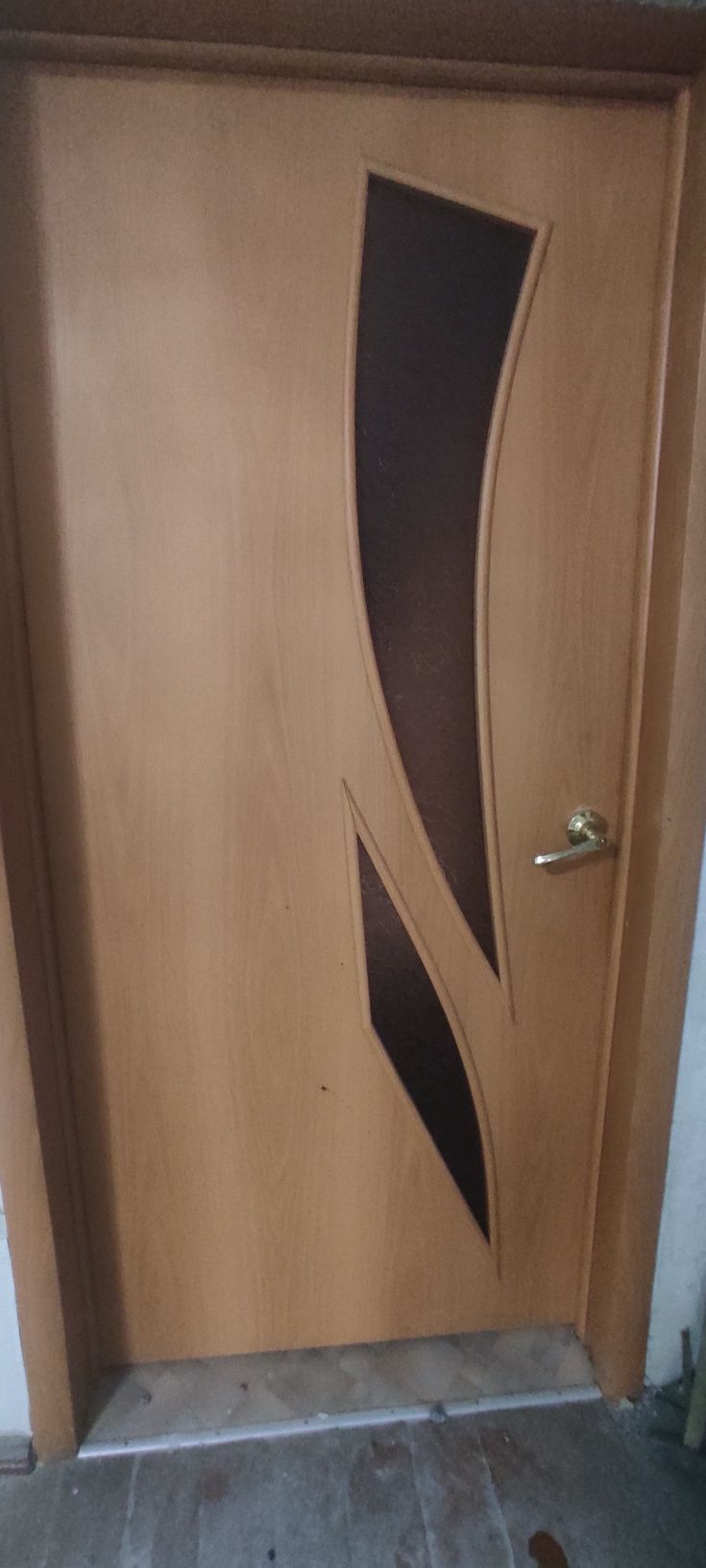 Продам межкомнатные двери