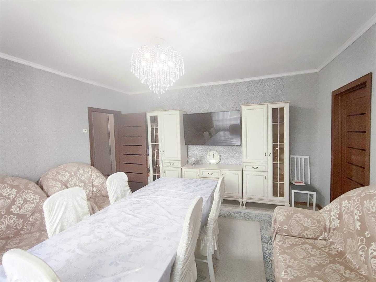 *Продам 4 комн. квартиру ул. Белинского. Помощь в ипотеке.