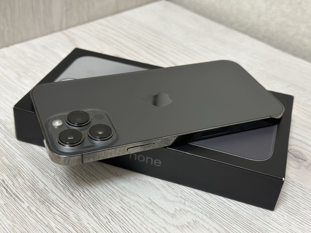 iPhone 13 Pro Max California.