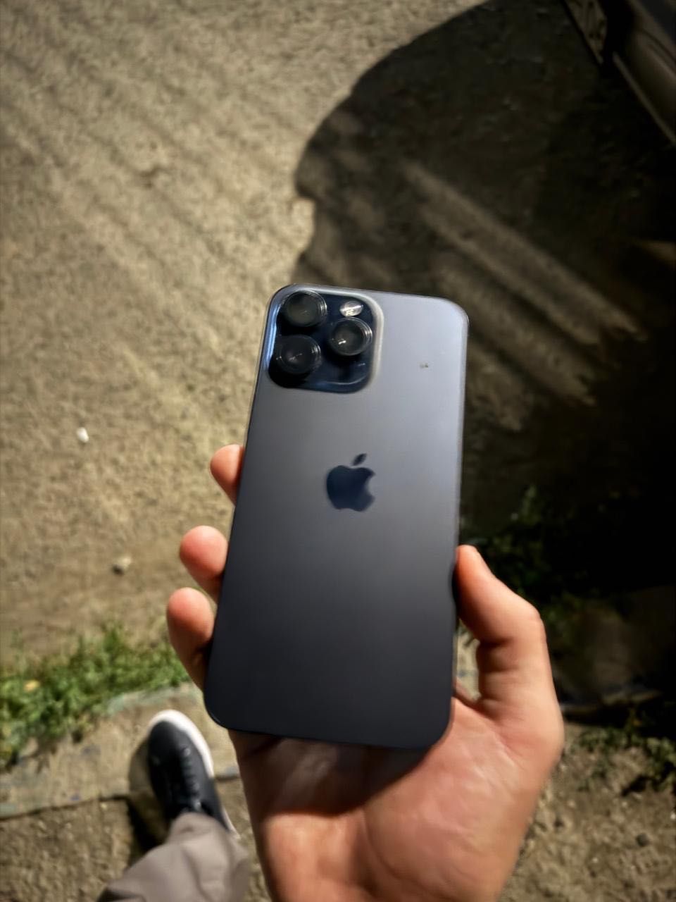 iPhone 15 PRO MAX