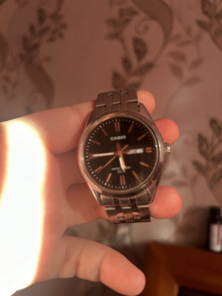 Продам часы Casio