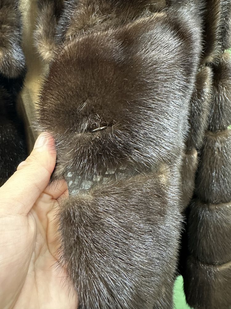 Продам норковую шубу