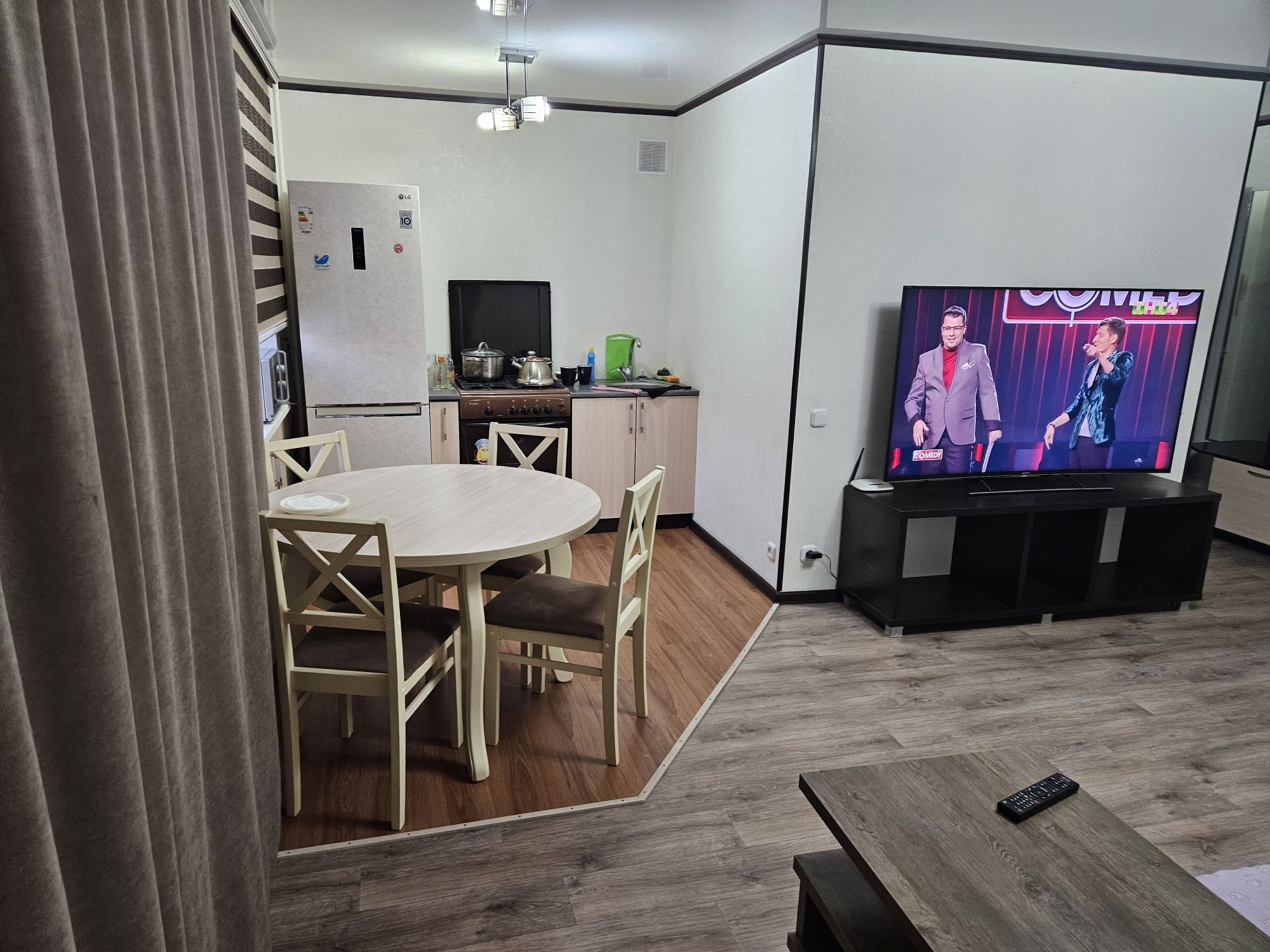 2-комнатная,jacuzzi,TV 165см,королевская кровать