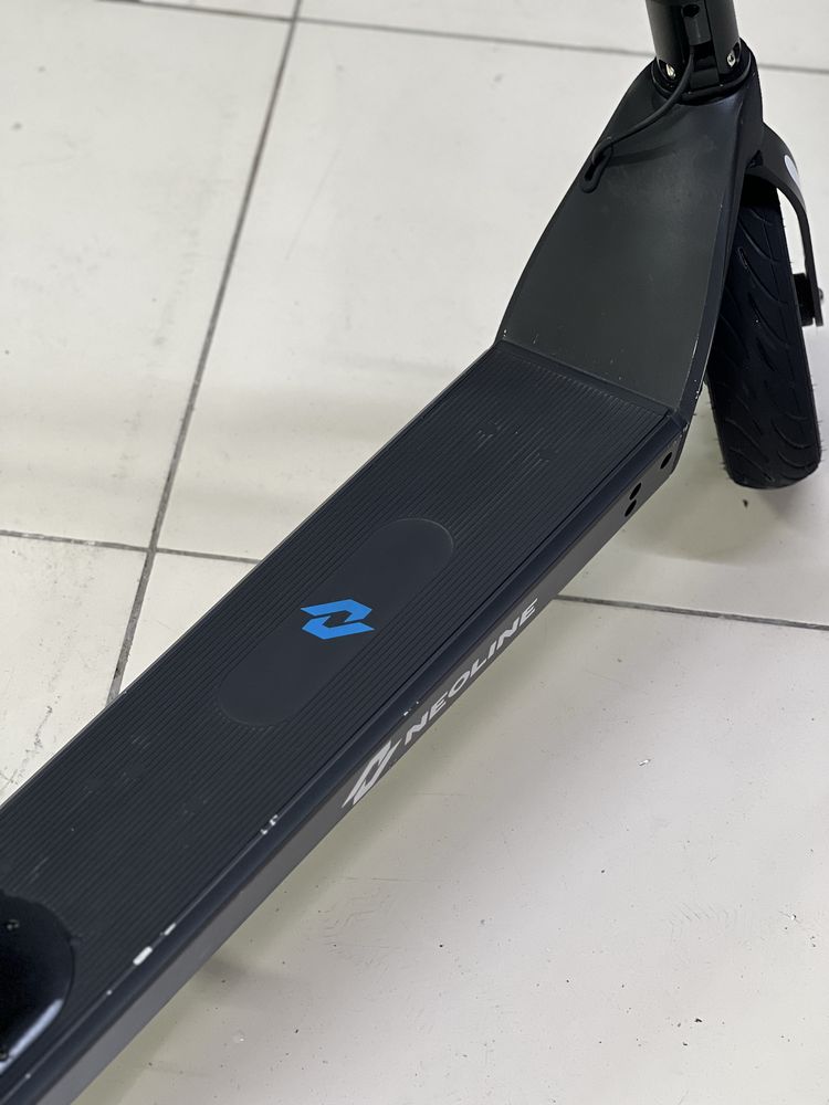 Электросамокат Neoline T28