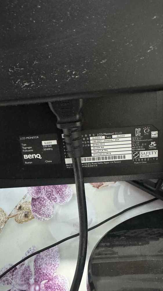 Монитор BenQ dvi порт Full HD