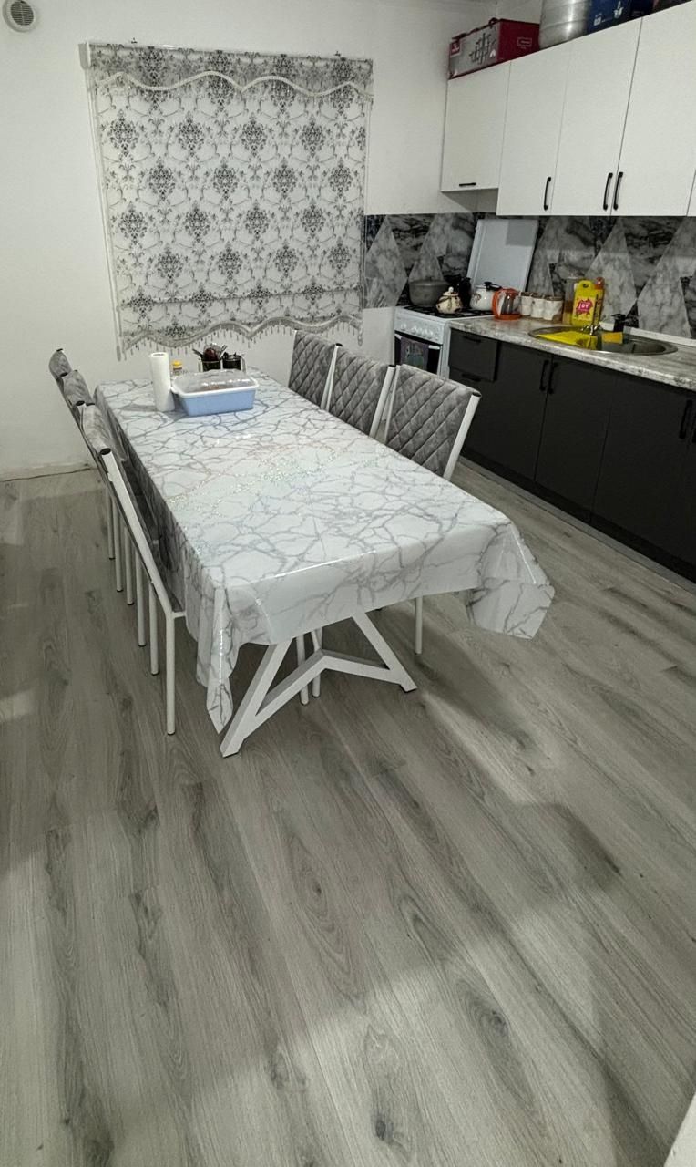 ПродамПродается дом – 5 комнат (4 спальни + гостиная)