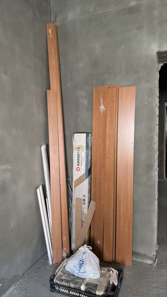 Продам 2 двери от шкафа купе