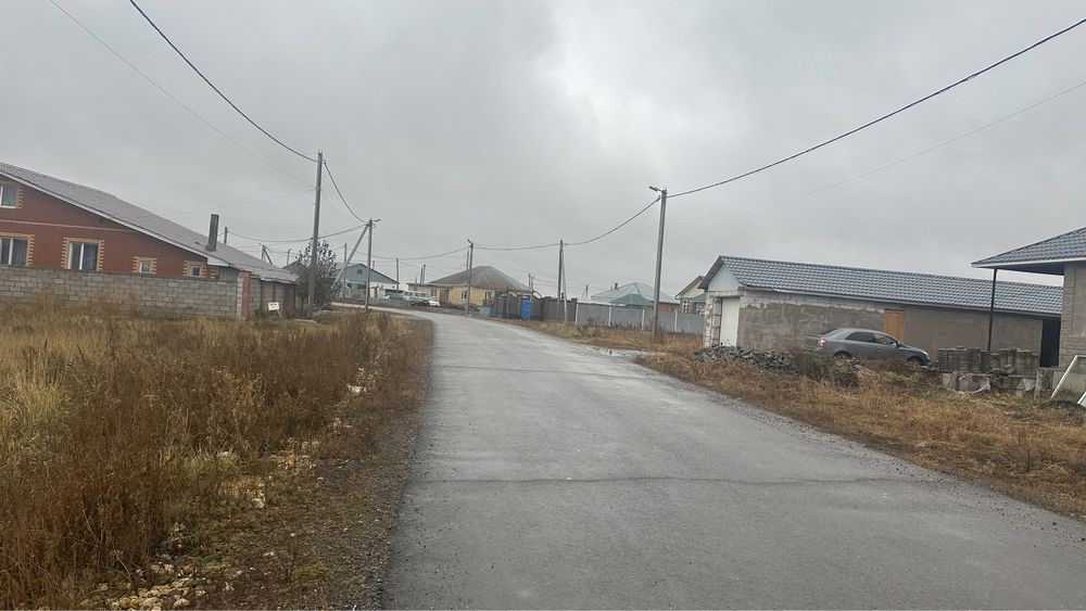 Караоткель в нутри поселка .