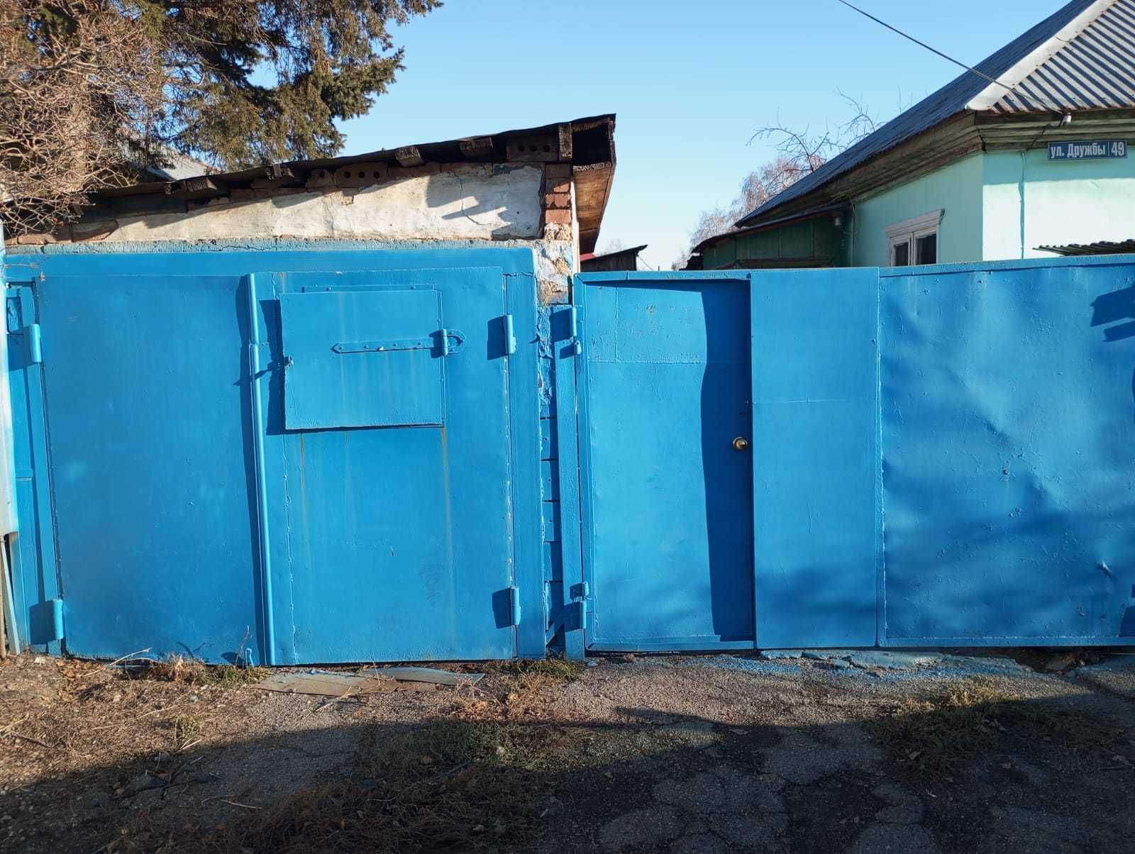Продам/обменяю 3-х комнатный кирпичный дом, п.Мирный