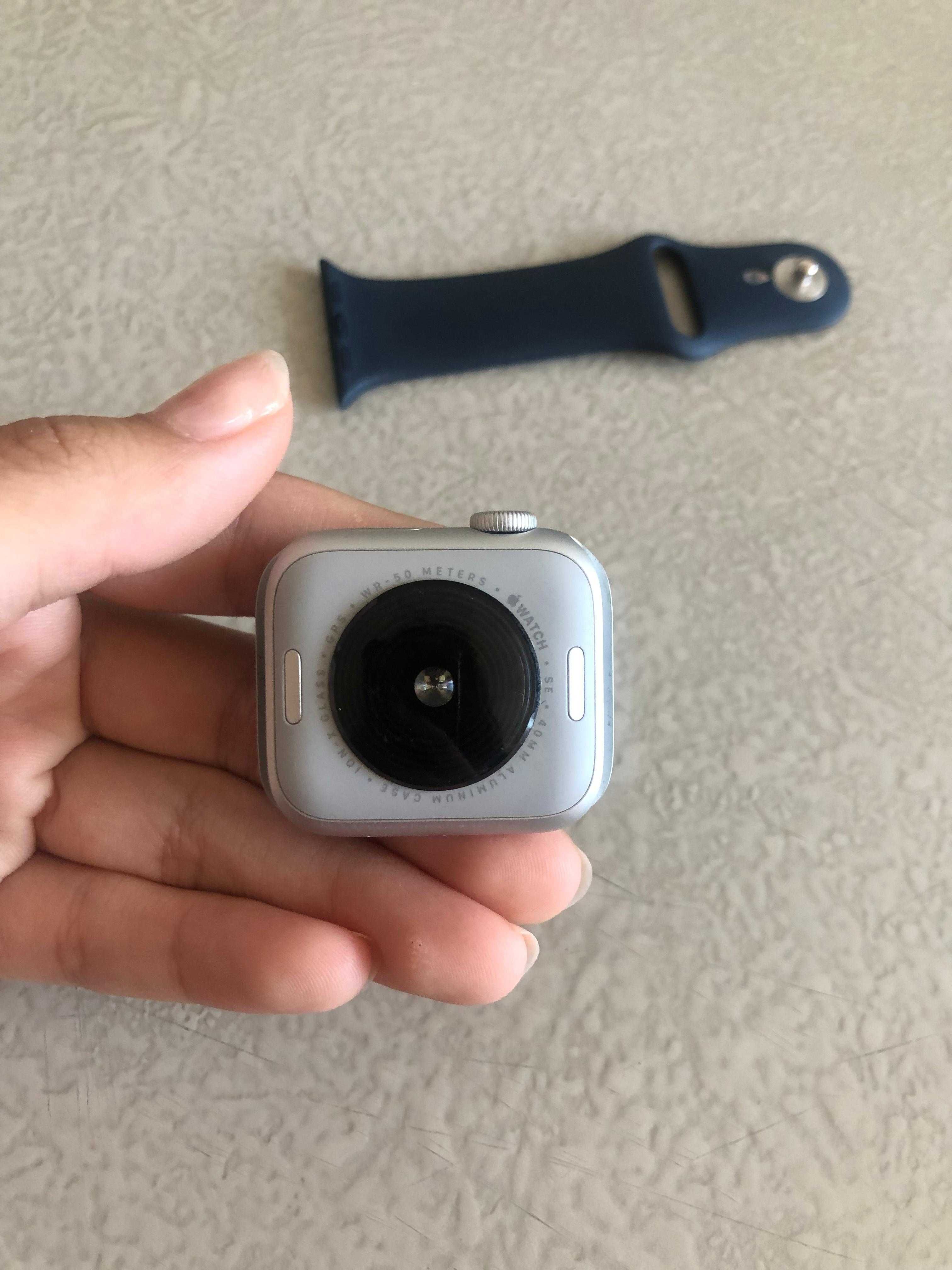 Apple watch SE Gen 2 40mm silver