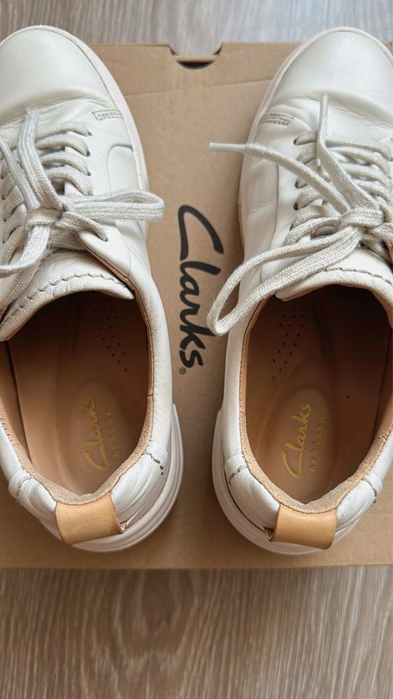 Кожаные кроссовки Clarks -37