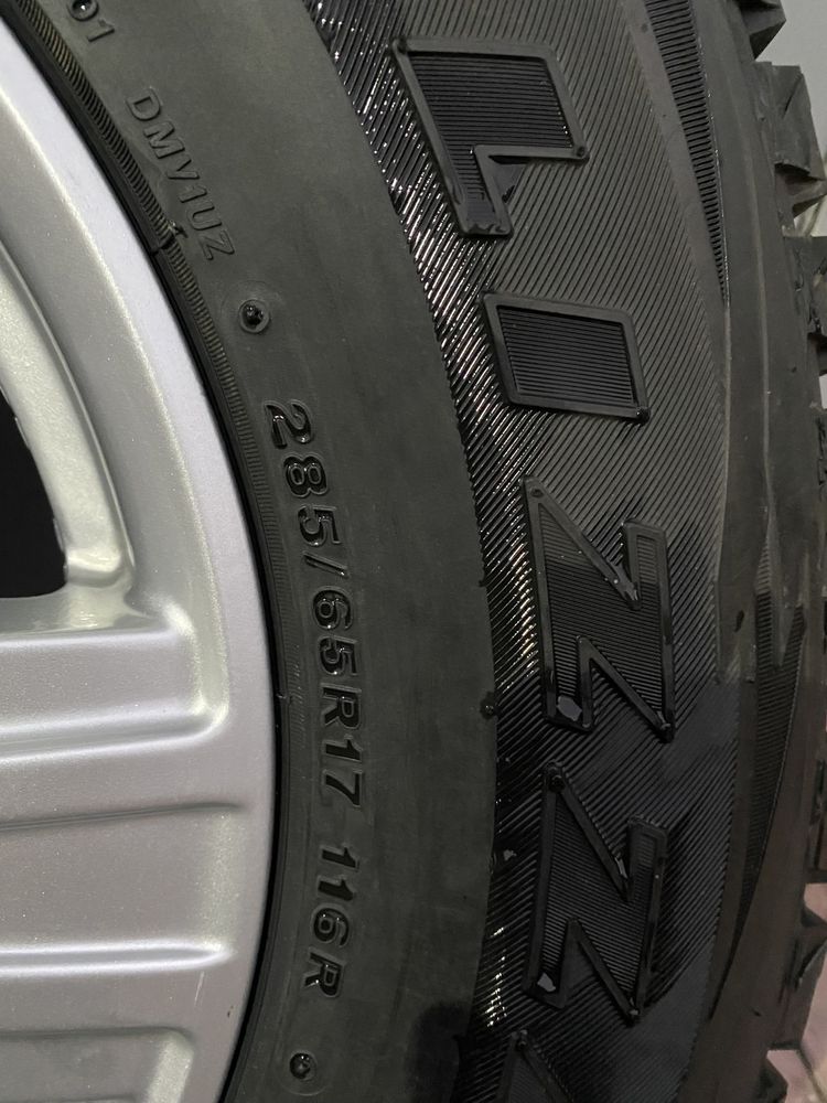 Шины с дисками 285/65R17