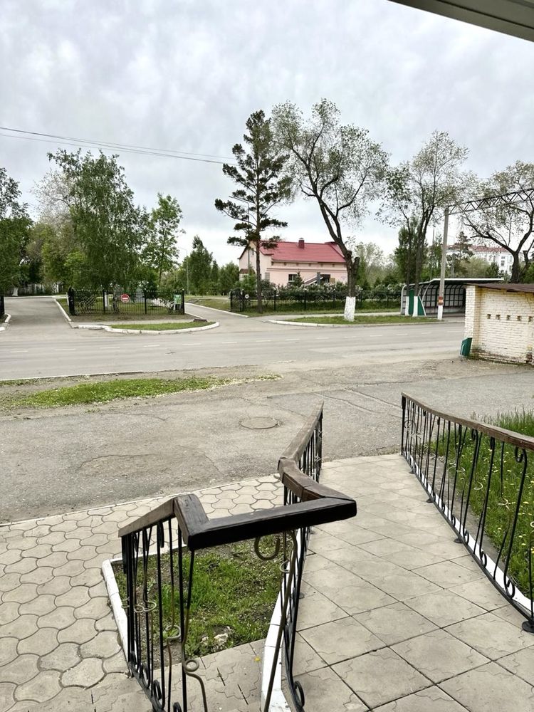 Коммерческое помещение 40 лет Октября 51, 46 кВ.