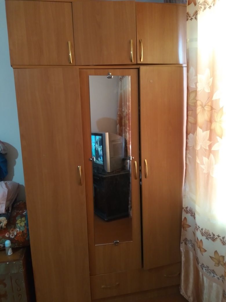 Продам шкаф в хорошем