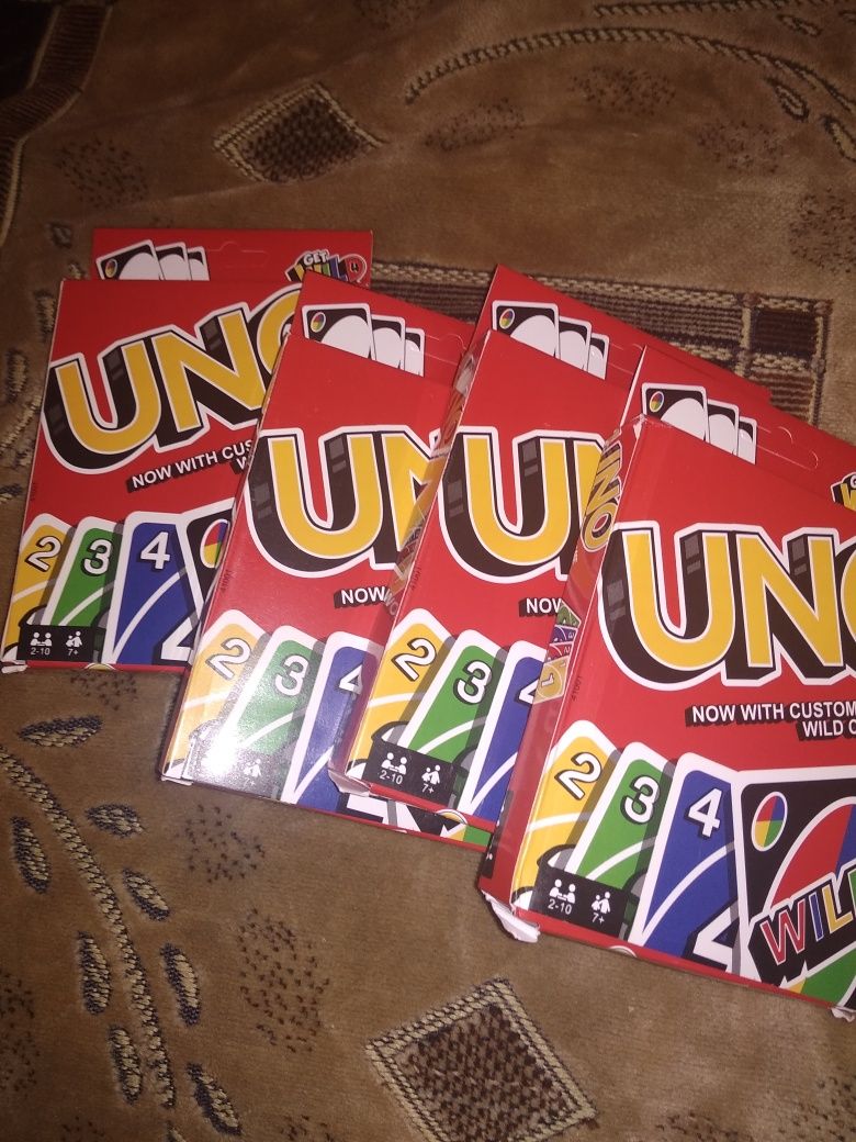 UNO семейная и коллективная игра