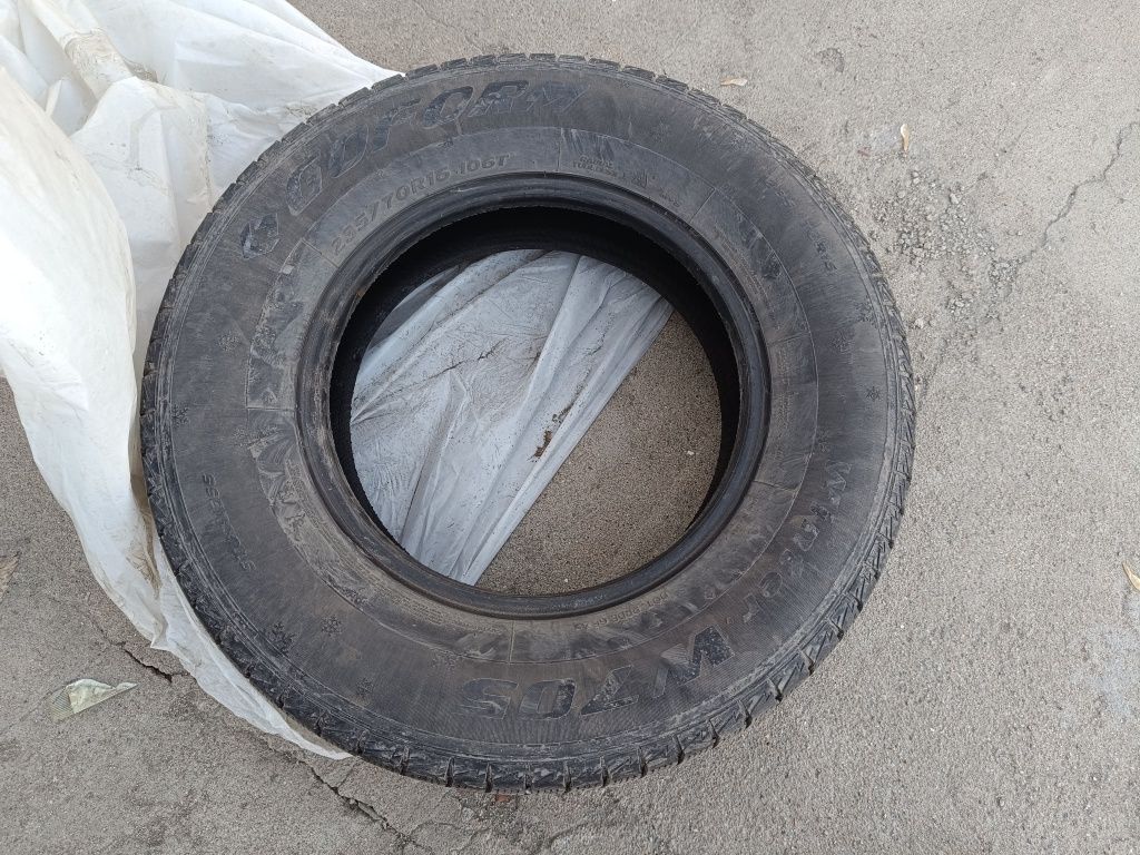 Шины зимние Goform 235/70R16 106T
