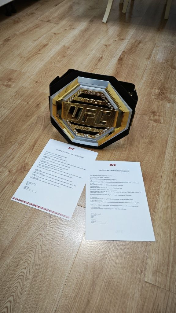 Продам пояс ufc с образцами контракта