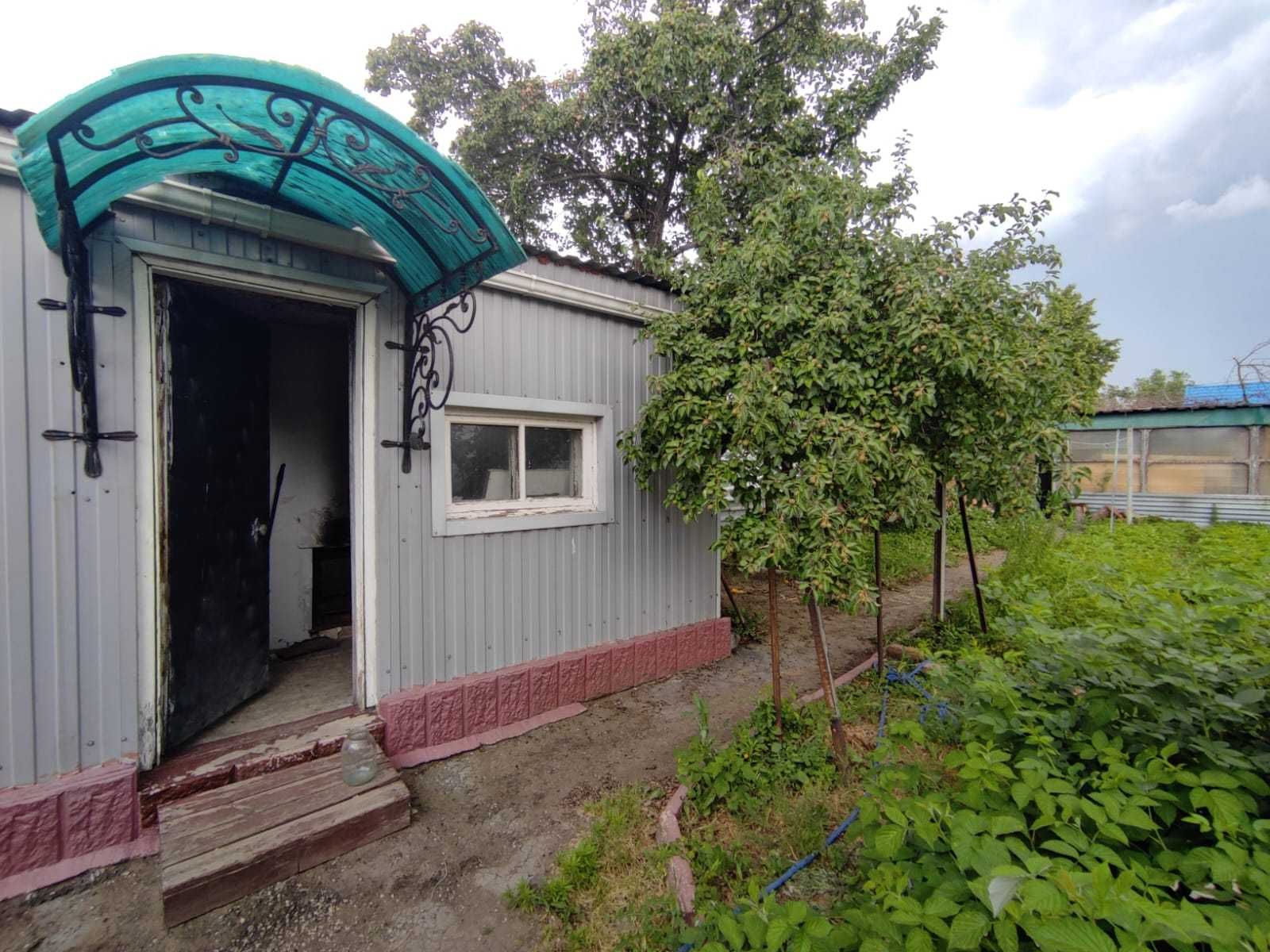 Продам 8 ком дом, район Софии!