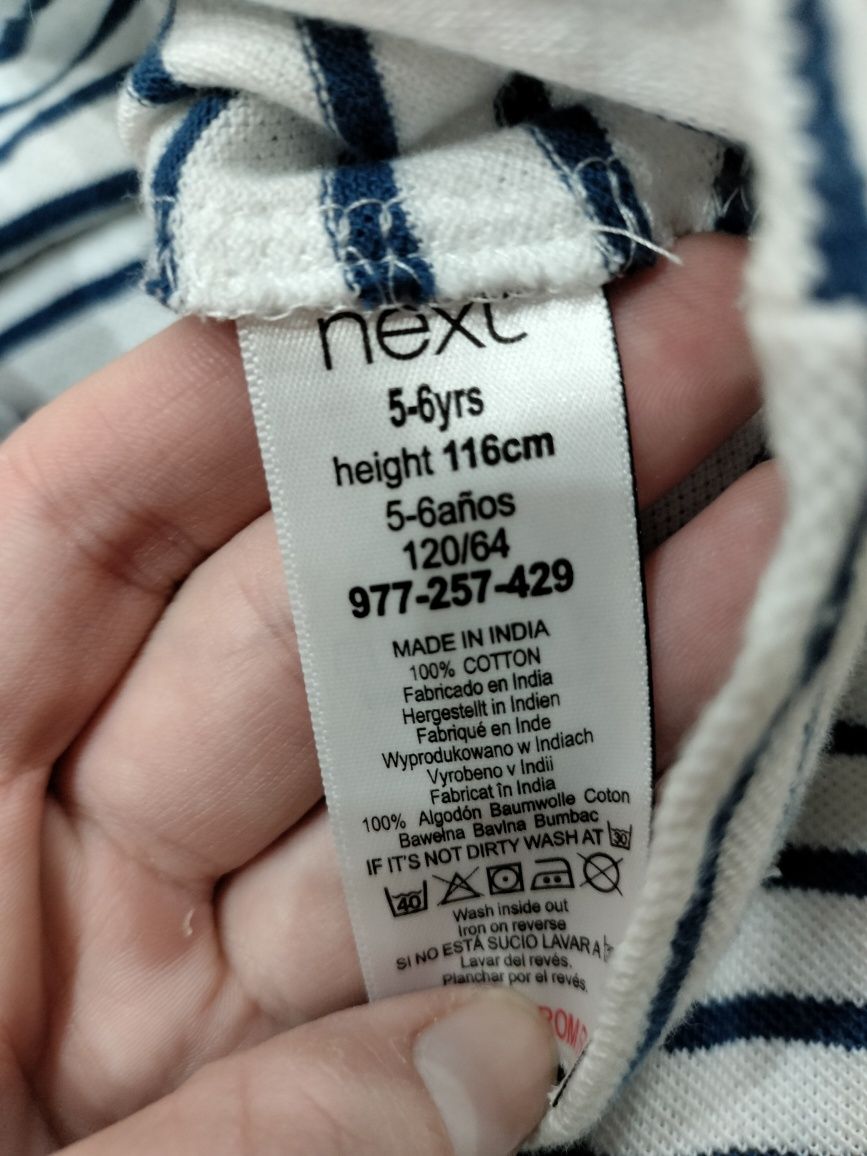 Продам джинсы на девочку