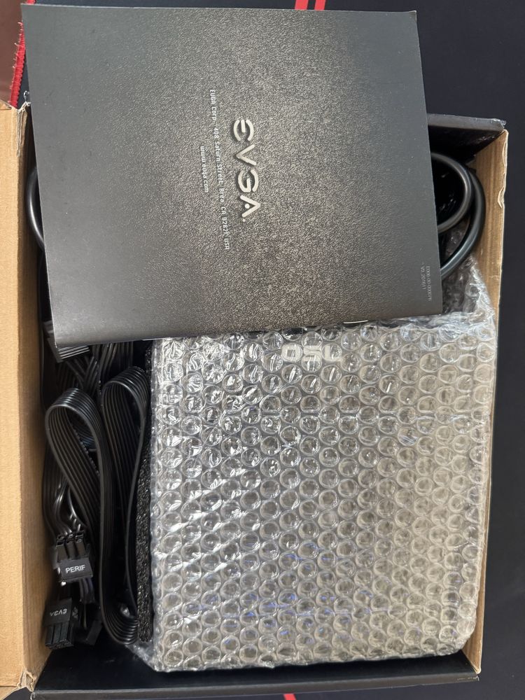 Блок питания EVGA 750Вт