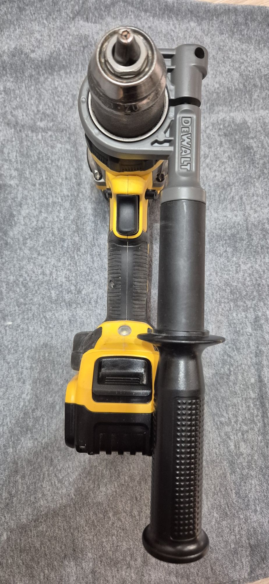 Дрель Шуруповерт Dewalt DCD999