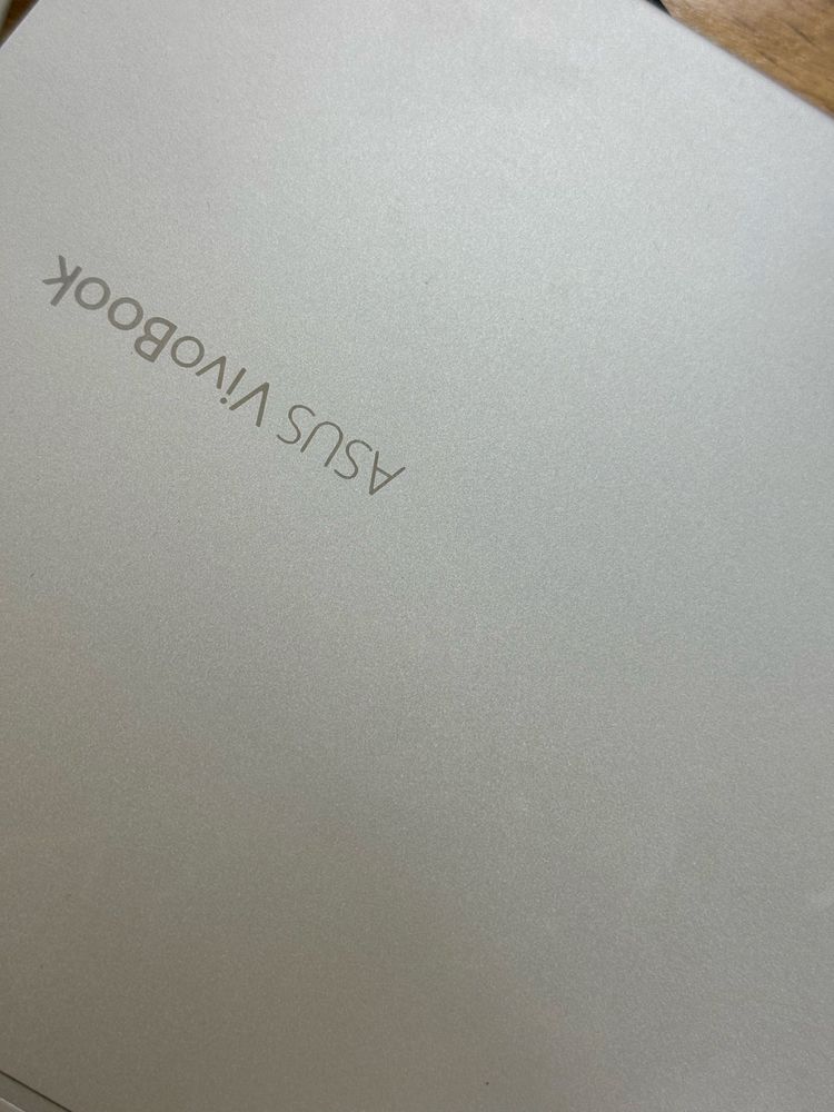 Asus Vivo Book intel core i5-11