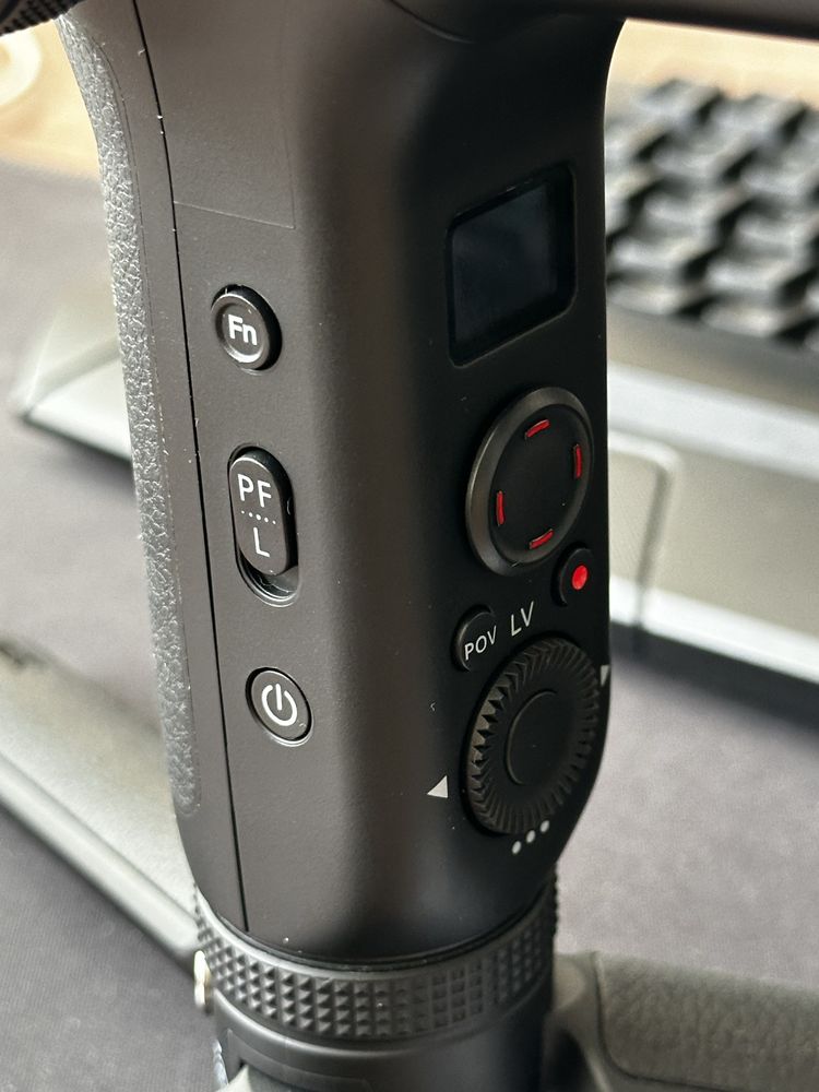 Стабилизатор Zhiyun Weebill S