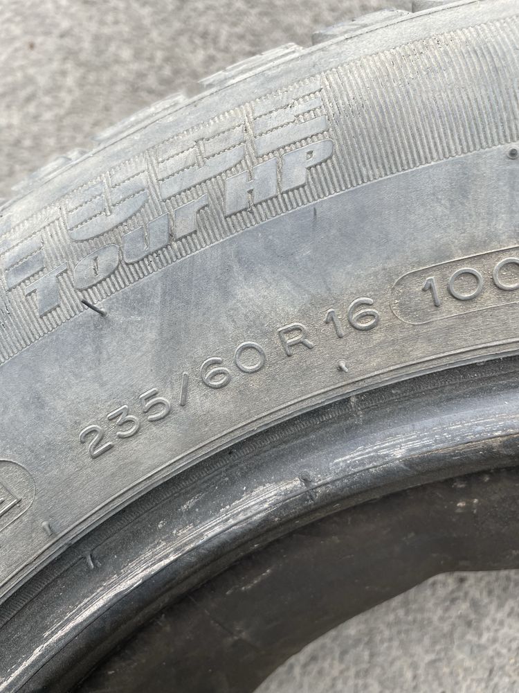 Продам Шины 235/60/16