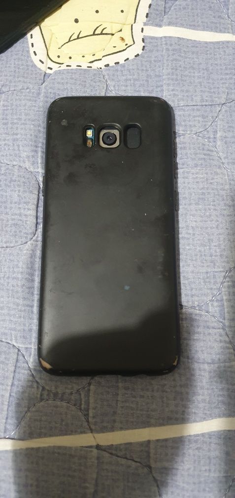 Продам Samsung s8 на запчасти