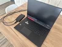 Asus ROG Strix G713IE